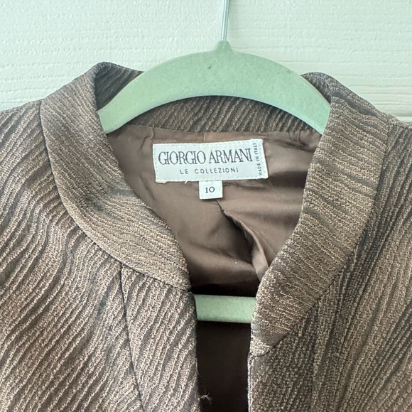 Giorgio Armani Brown Textured Jacket - Picture 4 of 9
